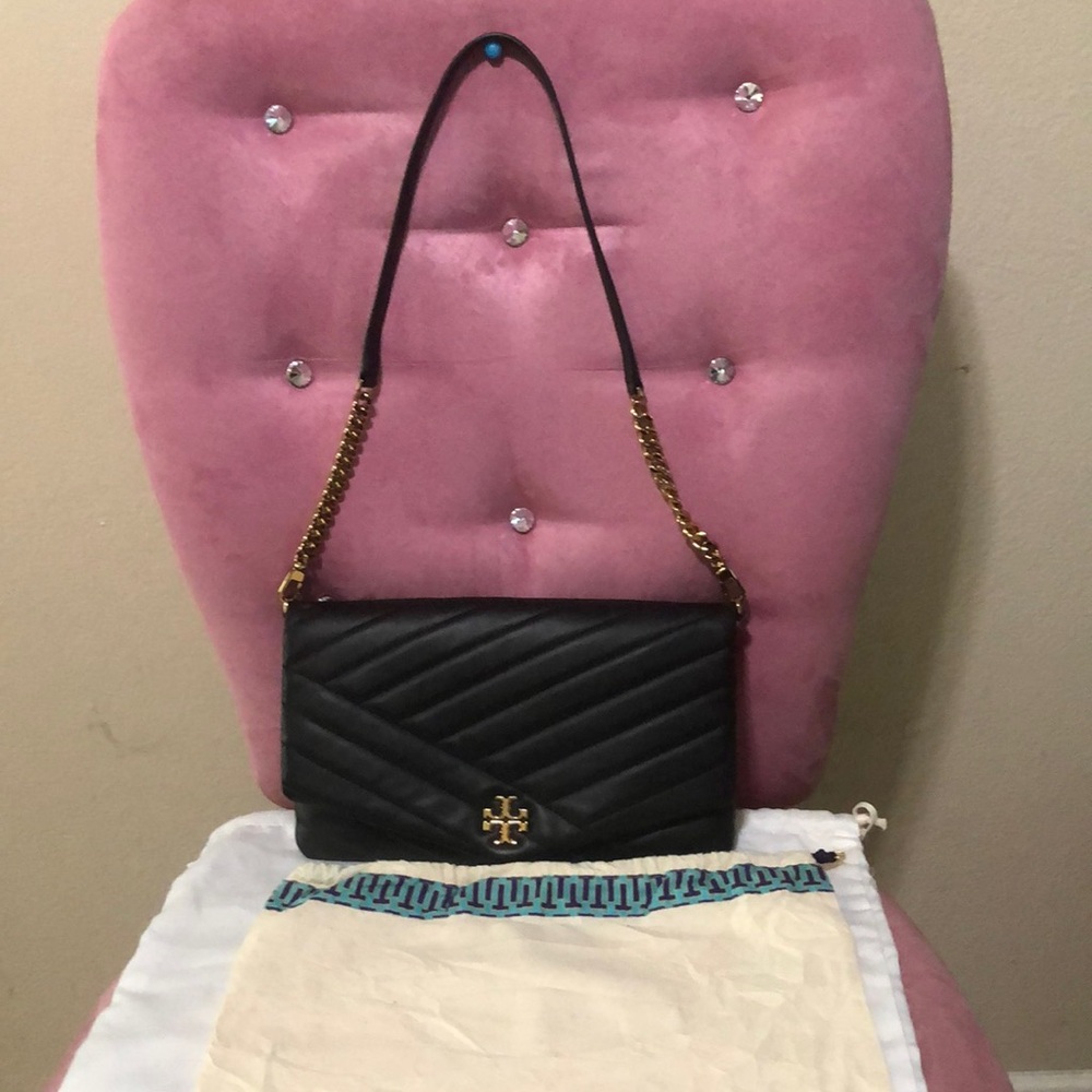 TORY BURCH KIRA CHEVRON QUILTED LEATHER CLUTCH Shoulder Bag